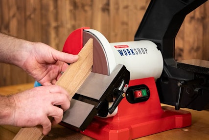 AW18BDS - Compounds and mitres