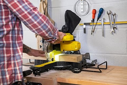 Perform PD216MS Mitre Saw - cutting capacity