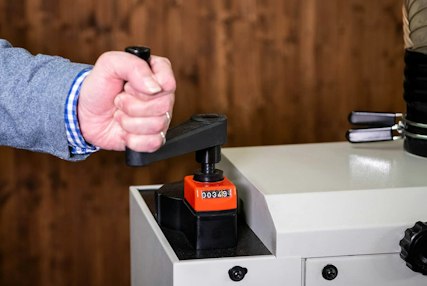 Digital height adjustment